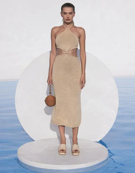 Sand Cameron Knit Dress sweetheart Neckline Romantic
