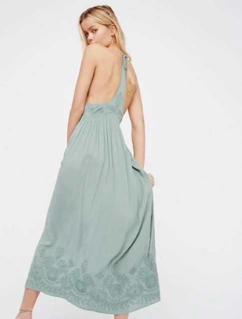 Cotton Boho dress 2021 Vintage cotton floral Embroidery strap sexy back summer dresses maxi Tunics Ceremony elegant Cotton Boho dress 2021 Vintage cotton floral Embroidery strap sexy back summer dresses maxi Tunics Ceremony elegant