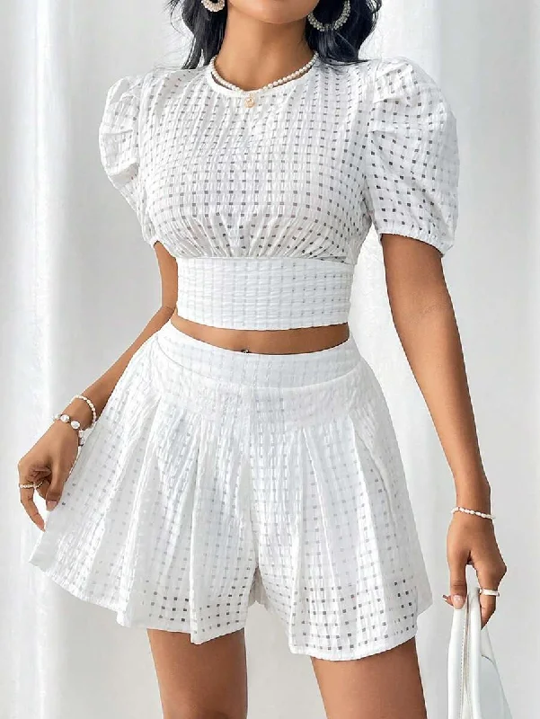 Privé Women's Backless Puff Sleeve Crop Top And Drawstring Shorts Sets Summer Crop Top Casual Short Sleeve Privé Women's Backless Puff Sleeve Crop Top And Drawstring Shorts Sets Summer Crop Top Casual Short Sleeve