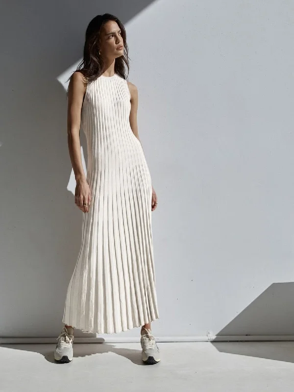 Women Y2k Pleated Ribbed Knit Long Dress Casual Sleeveless Ruched Swing Dress Tunics Designer luxury Women Y2k Pleated Ribbed Knit Long Dress Casual Sleeveless Ruched Swing Dress Tunics Designer luxury