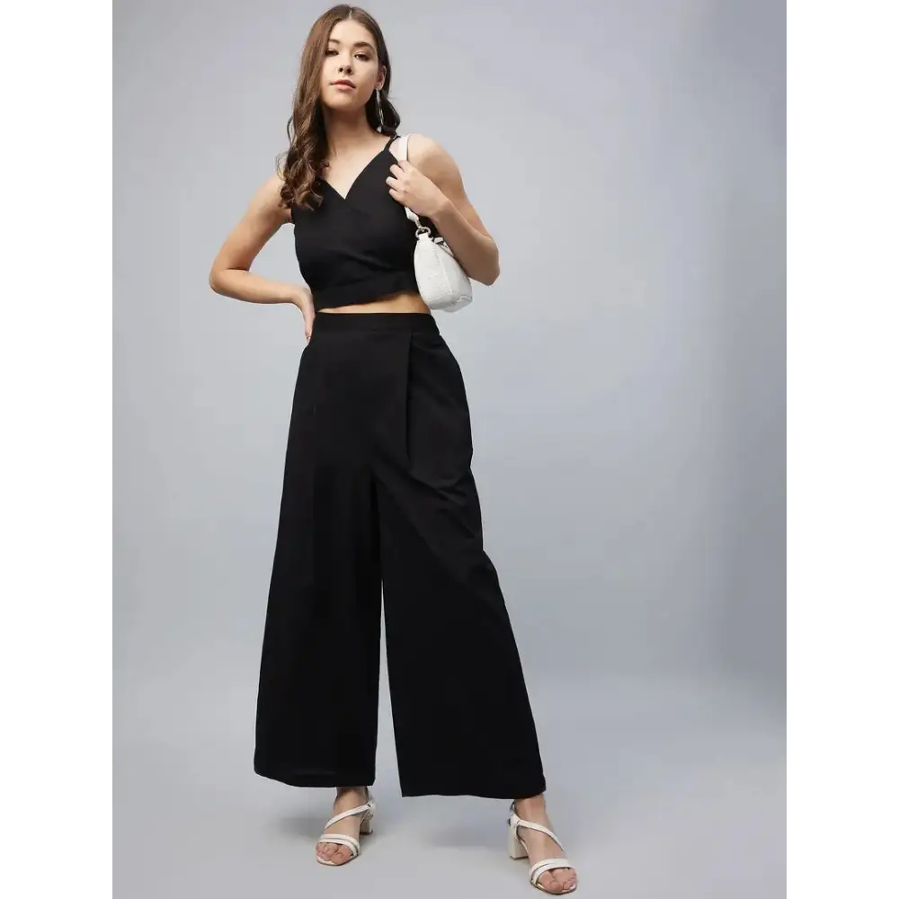 Contemporary Black Pure Linen Solid Crop Top And Palazzo Set For Women Collared Crew Neck Turtle Neck Contemporary Black Pure Linen Solid Crop Top And Palazzo Set For Women Collared Crew Neck Turtle Neck