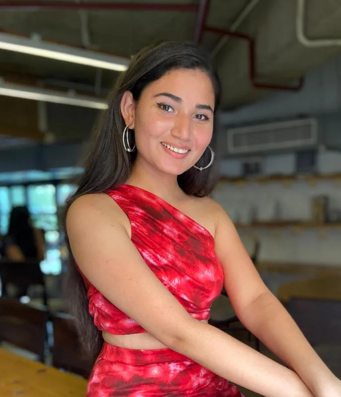 Red One Shoulder Tie Dye Crop Top Front Pockets Side Pockets Patch Pockets