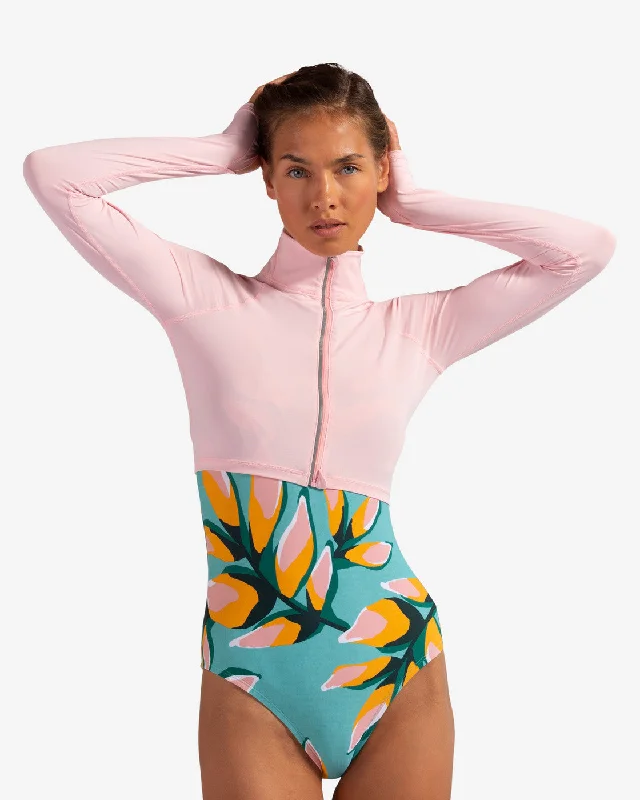 BloqUV: Women's UPF 50 Full Zip Crop Top (4010) - Tickle Me Pink Front Pockets Side Pockets Patch Pockets BloqUV: Women's UPF 50 Full Zip Crop Top (4010) - Tickle Me Pink Front Pockets Side Pockets Patch Pockets