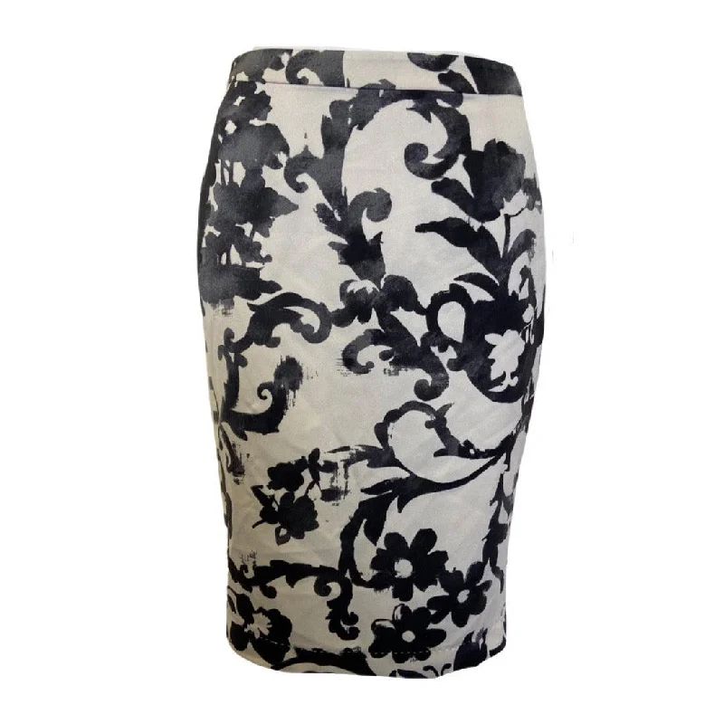 Moschino Cheap And Chic Pencil Knee Lenght Skirt Grey & Ivory Size: UK 6 | US 4 relaxed fit skirt Moschino Cheap And Chic Pencil Knee Lenght Skirt Grey & Ivory Size: UK 6 | US 4 relaxed fit skirt
