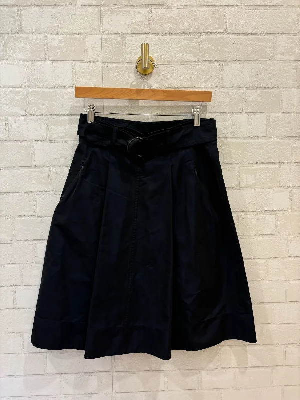 AKRIS PUNTO Belt Skirt/M leather skirt refined