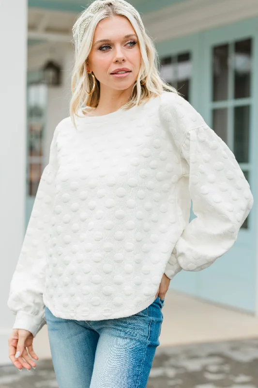 Don't Miss This Cream White Polka Dot Sweater Slim Fit Regular Fit Oversized