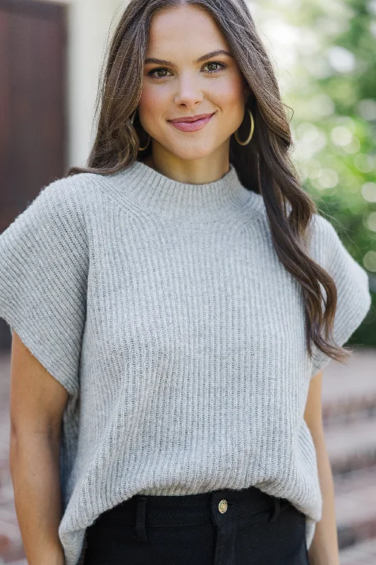 The Slouchy Gray Short Sleeve Sweater Layered Multi-layer Single Layer
