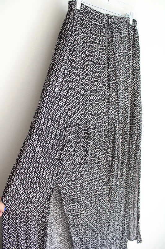 Free People Black & White Patterned Double Slit Skirt | S lace skirt elegant