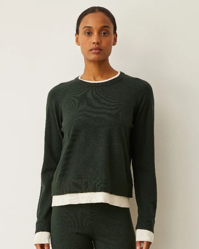 Soft Knit Crew Neck Contrast Sweater Lightweight Heavyweight Midweight