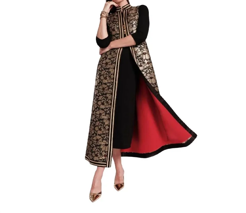 Susie Winter Anemone Jacquard Jacket In Black Gold Knit Fabric Woven Fabric Fleece Fabric Susie Winter Anemone Jacquard Jacket In Black Gold Knit Fabric Woven Fabric Fleece Fabric