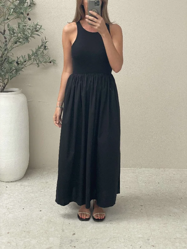 Persuasion Dress - Black